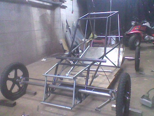 Kyle Bry's Modified Racer coming together